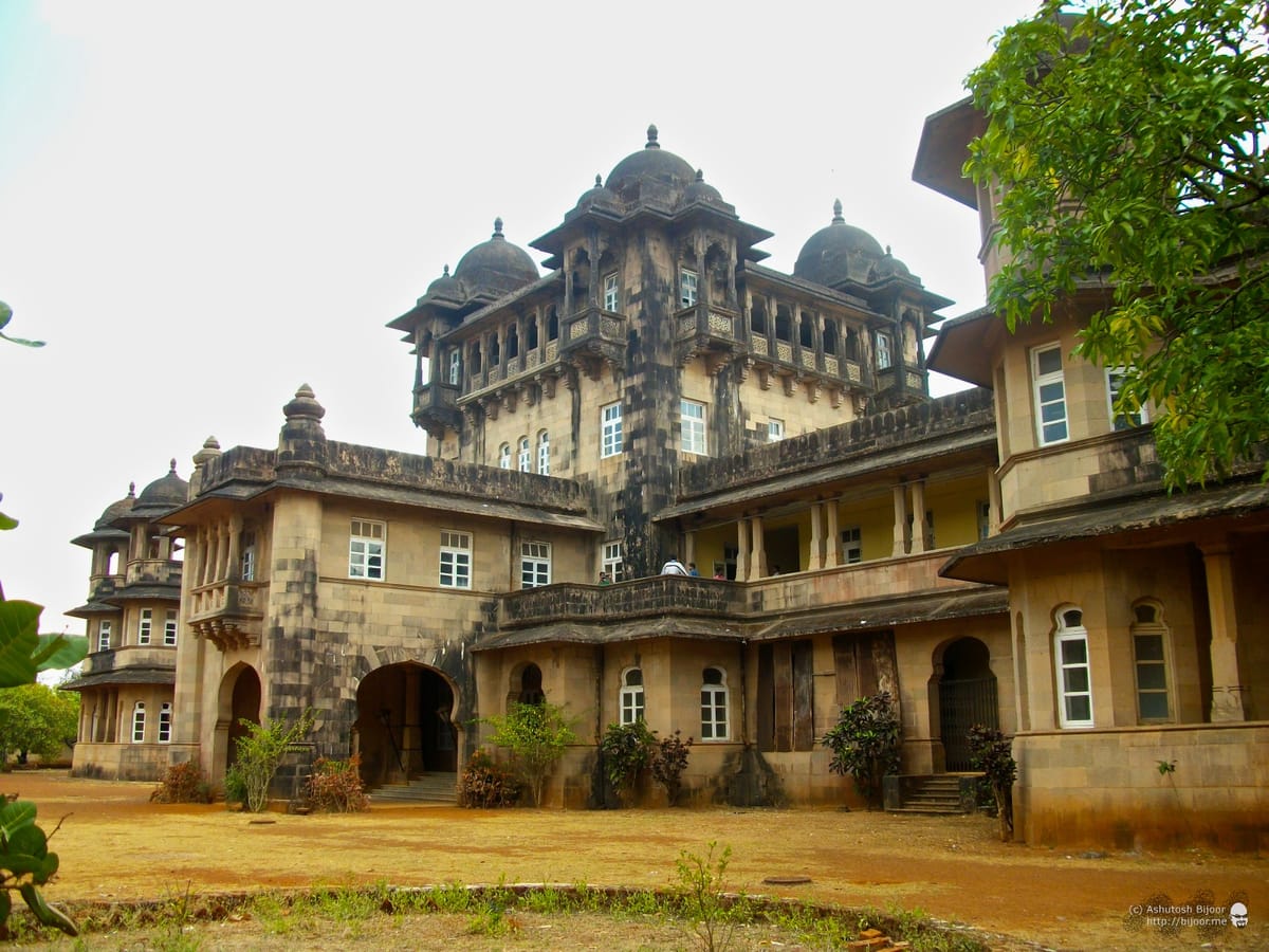 Jai Vilas Palace
